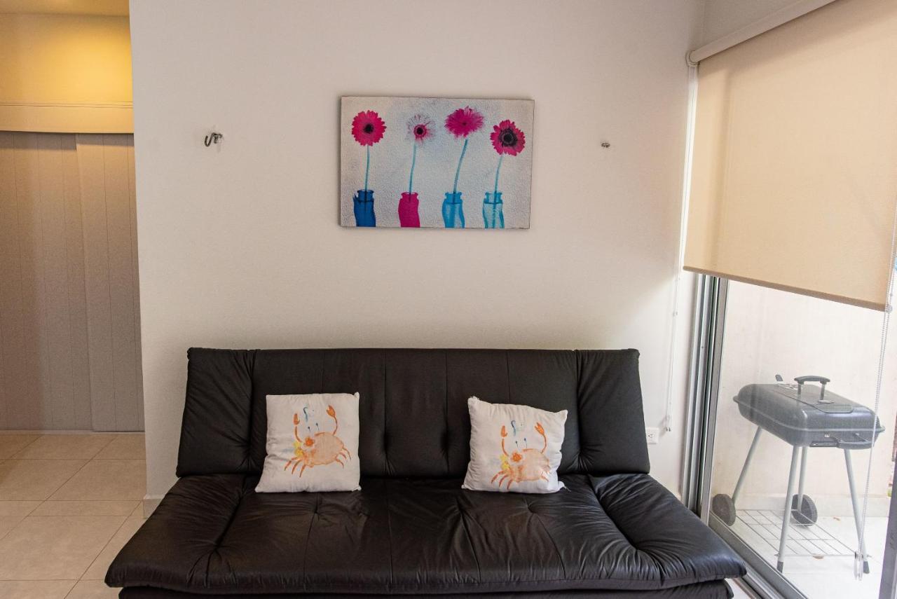 87972 Romantic Condo, Best Retreat For A Couple, 1 Block From The Ocean Progreso  Exterior photo